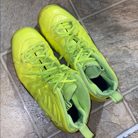 Nike Foams - Picture 7 of 7